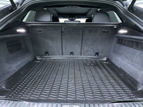 Used 2019 Audi Q8 Prestige image 28