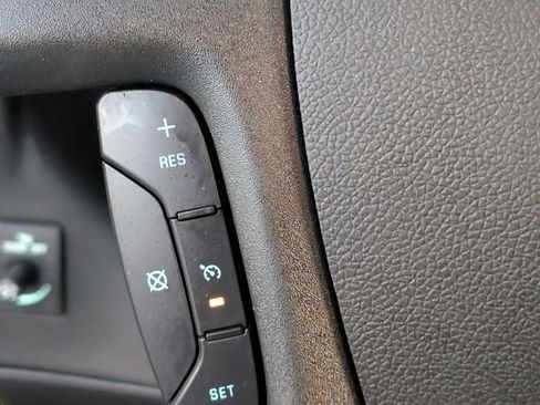 Used 2021 Chevrolet Express 2500 w/ Driver Convenience Package RWD image 18