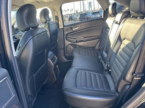 Used 2017 Ford Edge SEL w/ Equipment Group 201A image 22