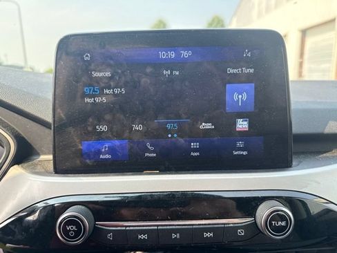 Used 2021 Ford Escape SE w/ Convenience Package AWD/4WD image 2