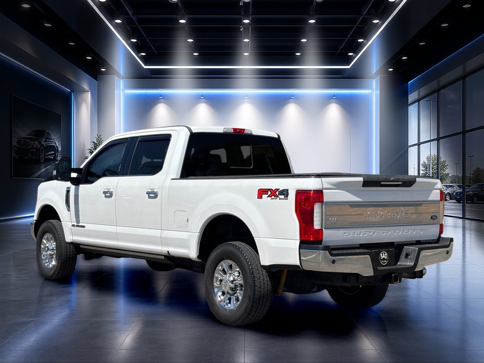 Used 2018 Ford F350 King Ranch w/ King Ranch Ultimate Package AWD/4WD image 6