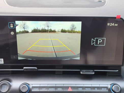 New 2026 Hyundai Kona SE image 14