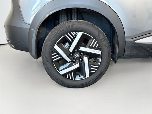 Used 2026 Nissan Kicks SV FWD image 31
