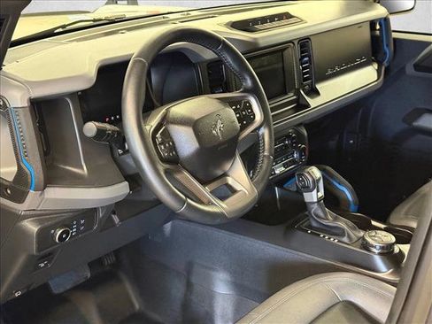 Certified 2022 Ford Bronco Black Diamond w/ Sasquatch Package image 10