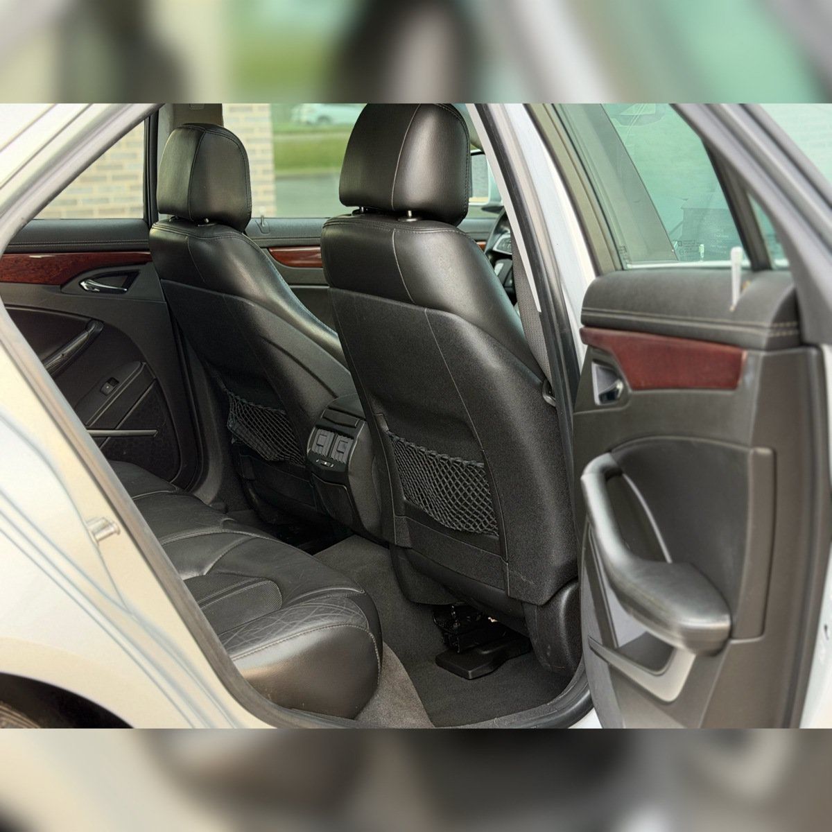 Used 2010 Cadillac CTS Luxury AWD/4WD image 8