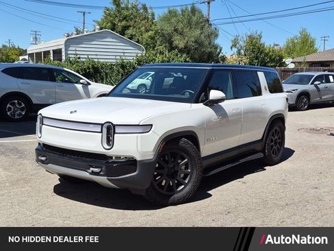 Used 2023 Rivian R1S Adventure AWD/4WD image 1