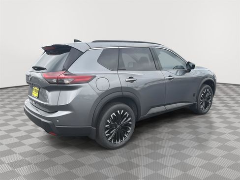 New 2026 Nissan Rogue Dark Armor FWD image 5