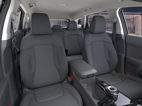 New 2025 Kia Sportage LX image 16