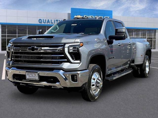 New 2026 Chevrolet Silverado 3500 LTZ w/ LTZ Plus Package AWD/4WD image 2