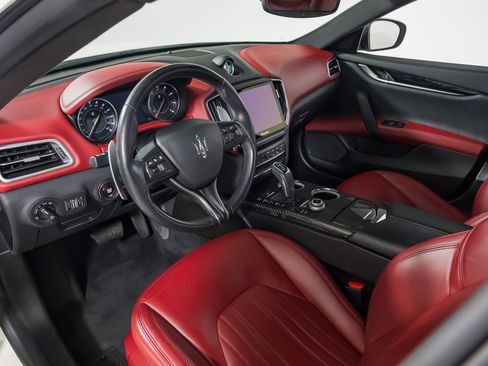 Used 2022 Maserati Ghibli Modena Q4 image 18