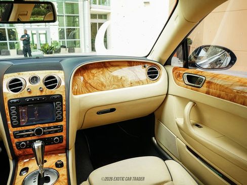 Used 2010 Bentley Flying Spur Flying Spur AWD/4WD image 19