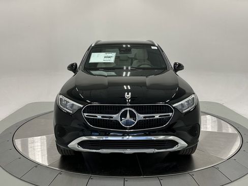 New 2026 Mercedes-Benz GLC 300 4MATIC image 2