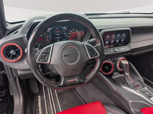 Used 2020 Chevrolet Camaro SS RWD image 16