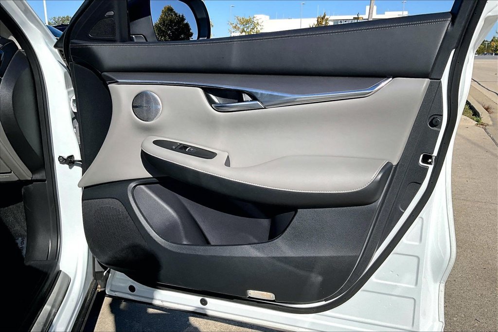Certified 2024 INFINITI QX50 Luxe AWD/4WD image 23