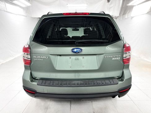 Used 2016 Subaru Forester 2.5i Premium w/ Popular Package #2 AWD/4WD image 4