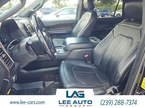 Used 2020 Ford Expedition Limited w/ Special Edition Package AWD/4WD image 3