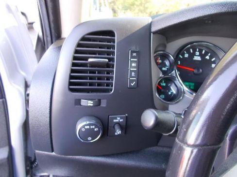 Used 2011 Chevrolet Silverado 1500 LT w/ All-Star Edition image 33