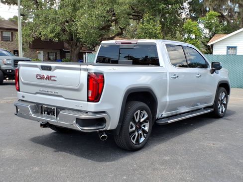 Used 2019 GMC Sierra 1500 SLT w/ SLT Premium Plus Package AWD/4WD image 5