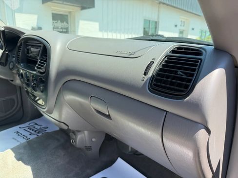 Used 2003 Toyota Tundra SR5 AWD/4WD image 15