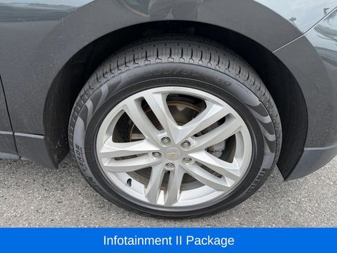 Used 2020 Chevrolet Equinox Premier FWD image 16