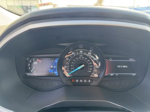 Used 2016 Ford Edge SEL w/ Equipment Group 201A image 21