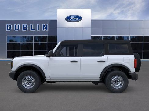 New 2025 Ford Bronco Base image 33