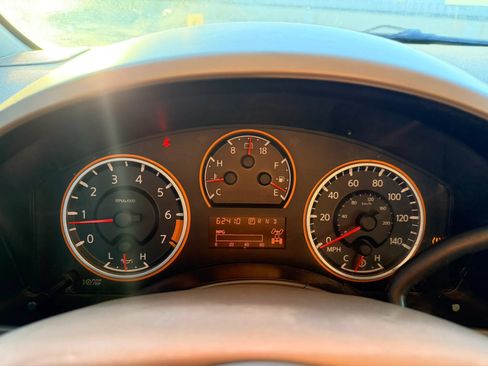 Used 2008 Nissan Titan SE AWD/4WD image 11
