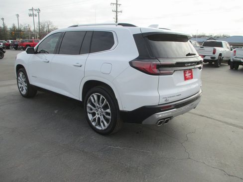 Certified 2024 GMC Acadia Denali w/ Super Cruise Package image 8