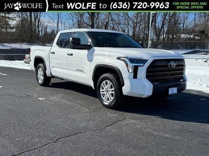 Used 2022 Toyota Tundra SR5 w/ SR5 Convenience Package