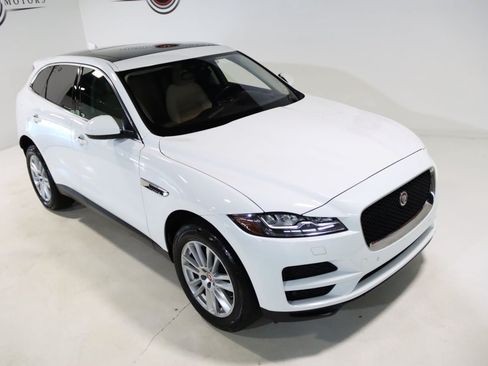Used 2018 Jaguar F-PACE Prestige AWD/4WD image 24