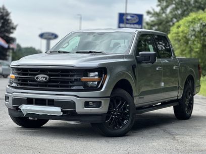 New 2025 Ford F150 XLT w/ Equipment Group 302A MID