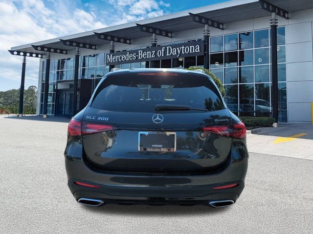 Used 2026 Mercedes-Benz GLC 300 4MATIC image 5
