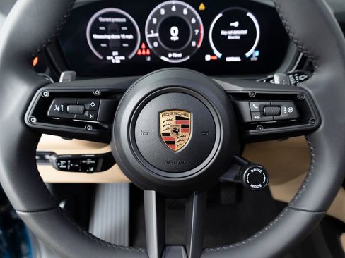 New 2026 Porsche Cayenne AWD/4WD image 19