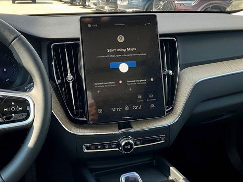 New 2026 Volvo XC60 B5 Core w/ Climate Package image 17