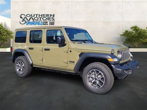 Used 2025 Jeep Wrangler Unlimited Sport AWD/4WD image 7