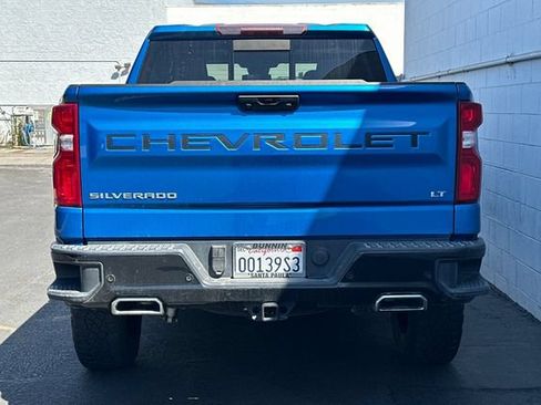 Used 2022 Chevrolet Silverado 1500 LT Trail Boss w/ Convenience Package II AWD/4WD image 6