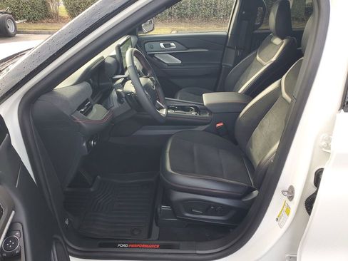 Used 2025 Ford Explorer ST w/ Sun And Sound Package image 18