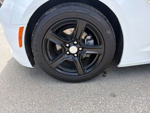Used 2020 Chevrolet Camaro LT RWD image 32