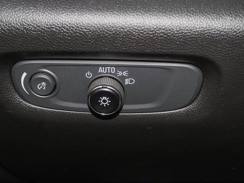 Certified 2023 Chevrolet Traverse LT AWD/4WD image 30