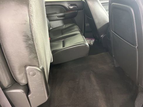 Used 2011 Chevrolet Silverado 1500 LTZ w/ LTZ White Diamond Edition image 16