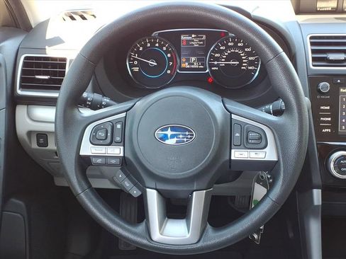 Used 2017 Subaru Forester 2.5i Premium AWD/4WD image 26