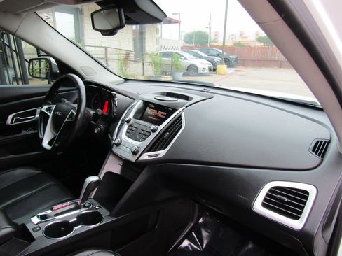 Used 2015 GMC Terrain SLT w/ Chrome Appearance Package FWD image 10