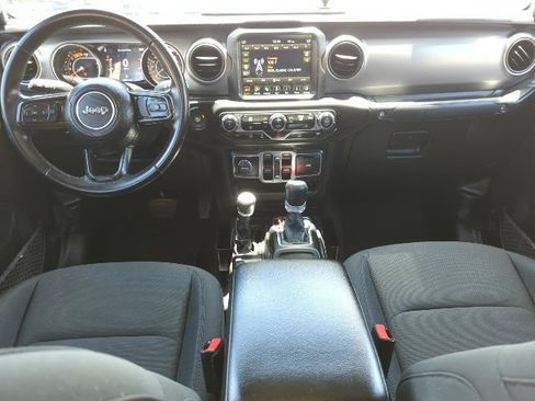 Used 2021 Jeep Gladiator Sport AWD/4WD image 7