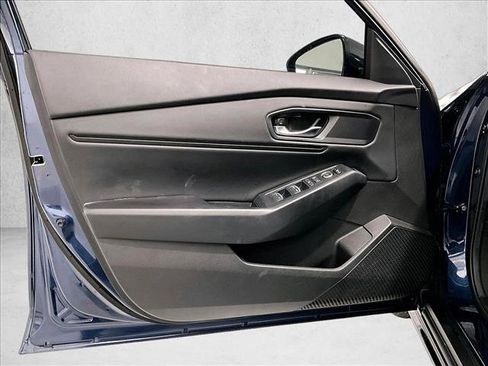 Used 2023 Honda Accord EX image 18