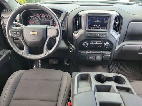Used 2022 Chevrolet Silverado 1500 Custom w/ LPO, Dark Essentials Package RWD image 10