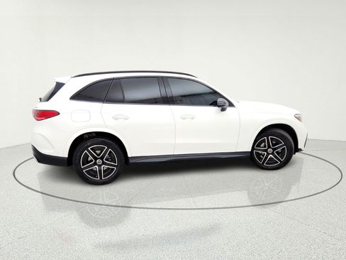 Certified 2024 Mercedes-Benz GLC 300 4MATIC image 6