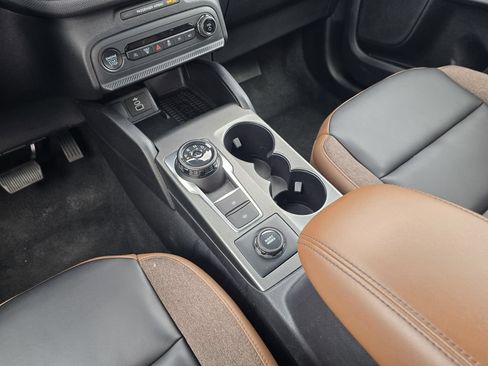 Used 2025 Ford Bronco Sport Outer Banks w/ Outer Banks Tech Package+ AWD/4WD image 17