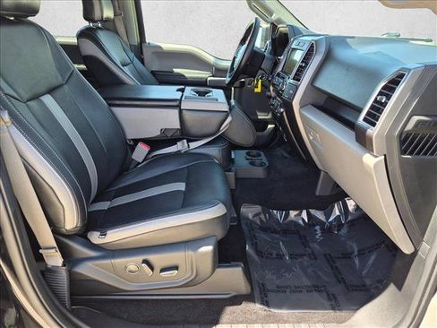 Used 2016 Ford F150 XLT w/ Equipment Group 302A Luxury AWD/4WD image 19