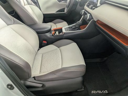 Used 2019 Toyota RAV4 Adventure w/ All Weather Liner Package AWD/4WD image 34