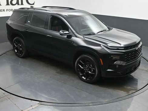 New 2026 Chevrolet Traverse RS w/ LPO, Floor Liner Package AWD/4WD image 27